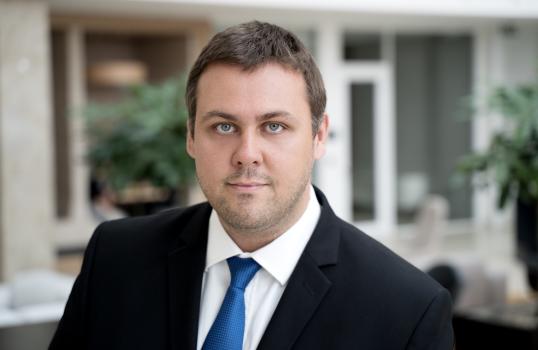 Roman Cinkais is Co-founder and CEO at 3Key Company Roman Cinkais is Co-founder and CEO at 3Key Company